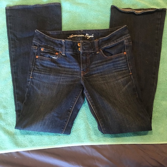 American Eagle dark-wash mid-rise Bootcut Jeans size 8 - Picture 1 of 7